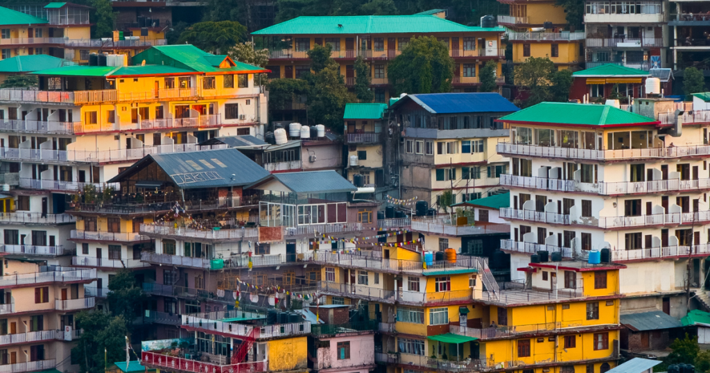 How to reach Dharamkot, Dharamshala